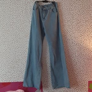 Wide leg bell bottom blue jeans